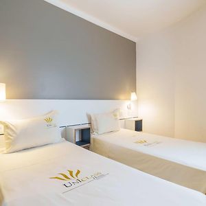 Zimmer mit zwei Einzelbetten